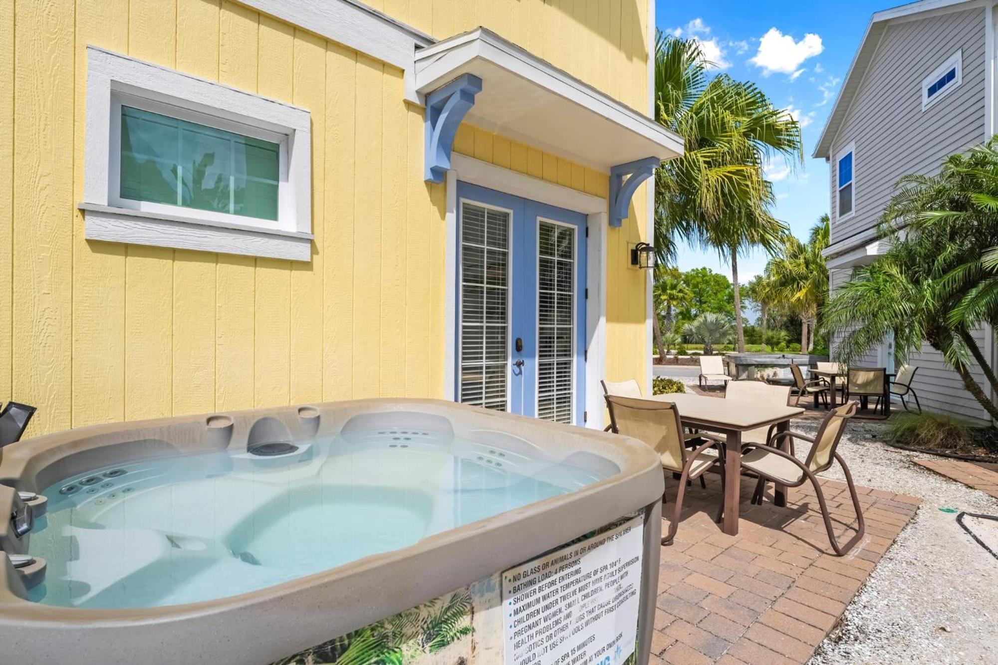 Pineapple Dream With Private Hot Tub Near And Margaritaville Access - 8000sb Holiday home Orlando