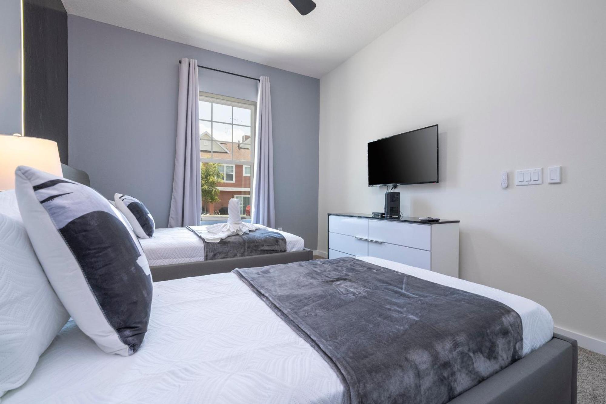 Stylish 2024 Brand New 3br 10 Min From Disney * Orlando