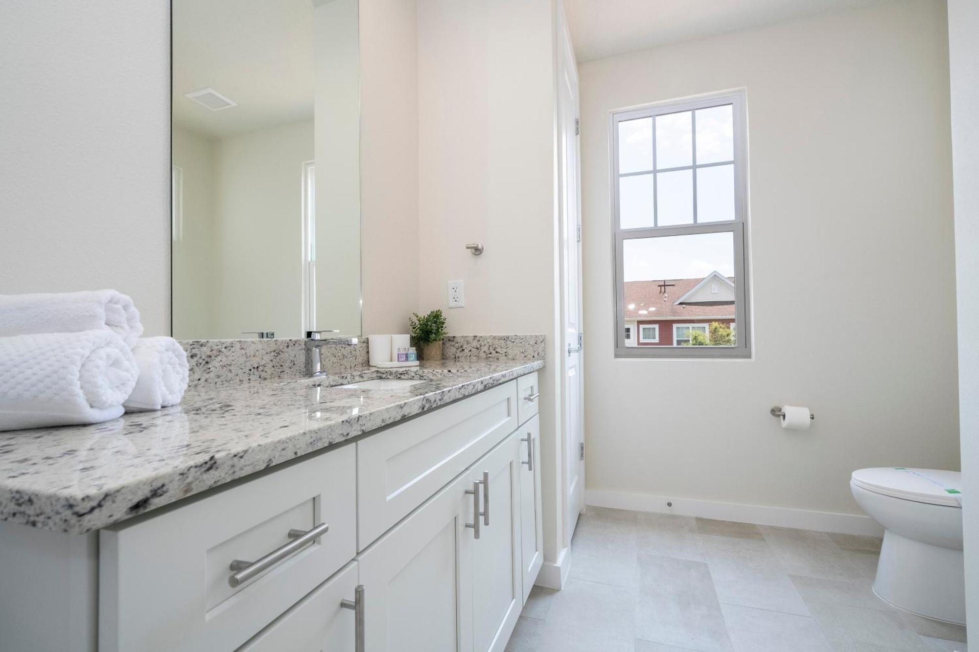 Villa Stylish 2024 Brand New 3br 10 Min From Disney *