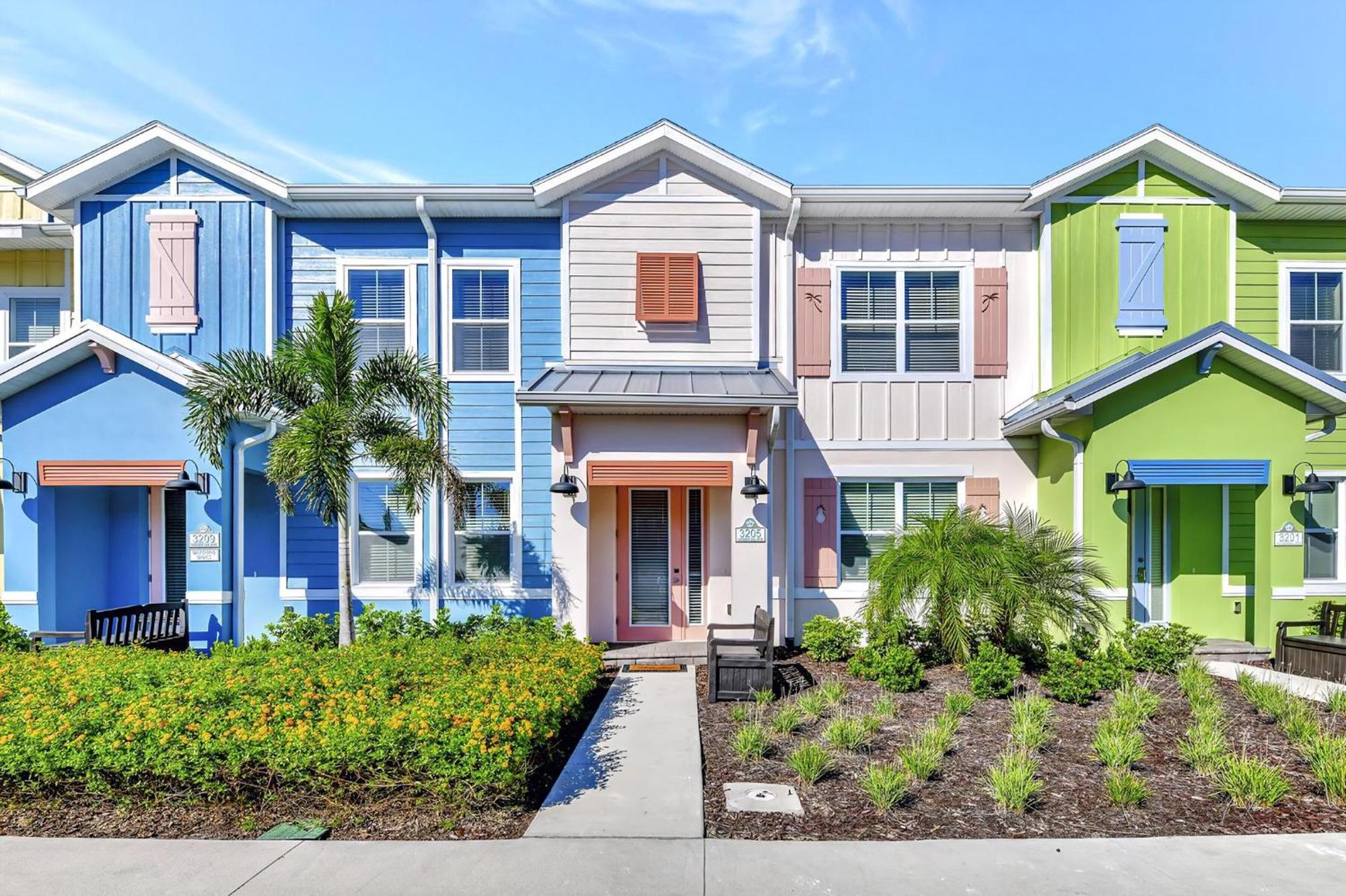 Pink Bliss Near With Margaritaville Access - 3205cs *