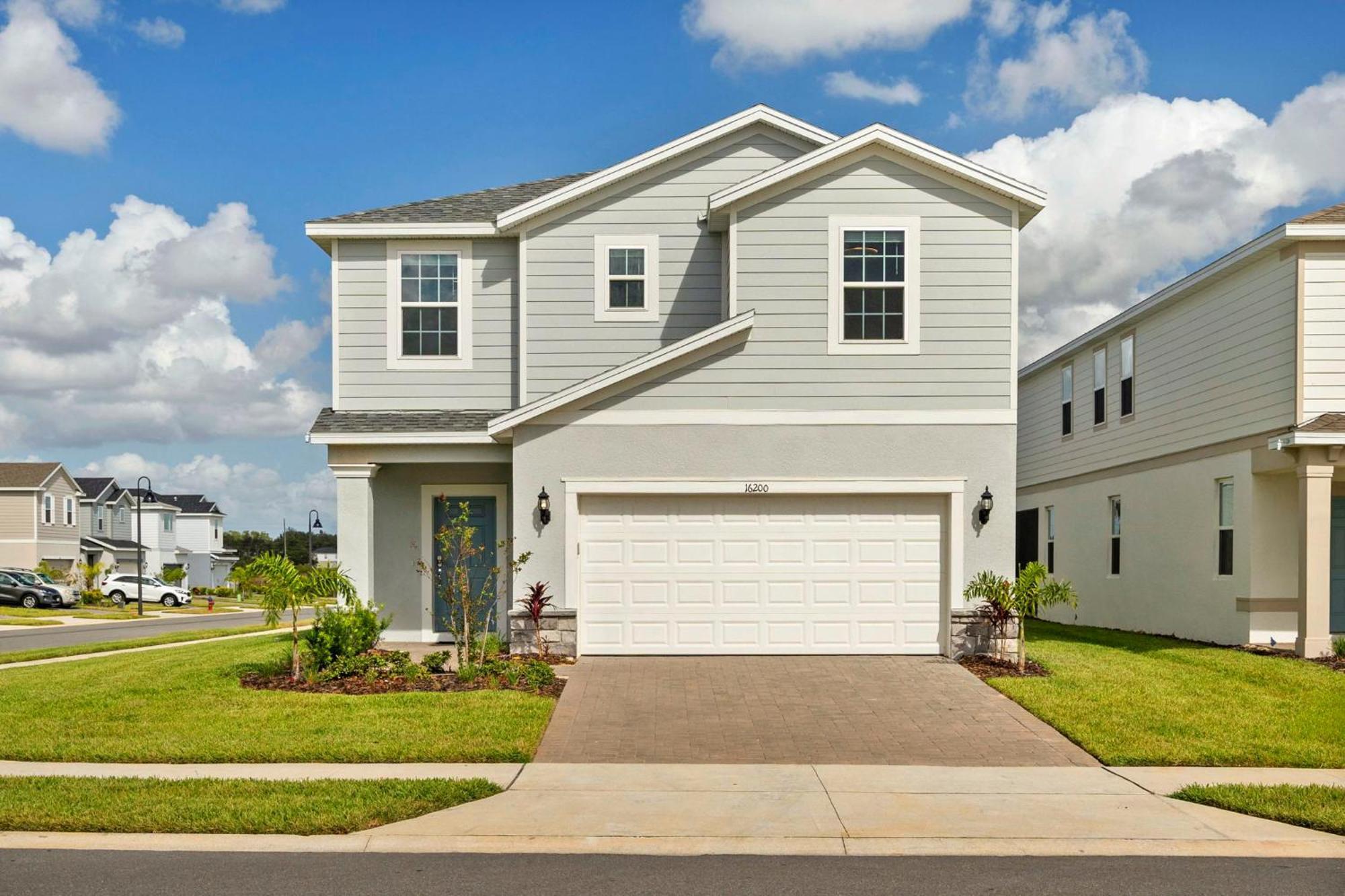 7 Bedrooms- 5,5 Bathrooms- Windsor Cay16200sk Orlando