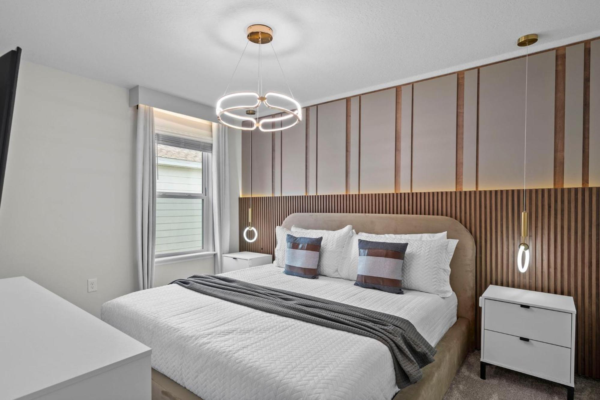 Holiday home 7 Bedrooms- 5,5 Bathrooms- Windsor Cay16200sk
