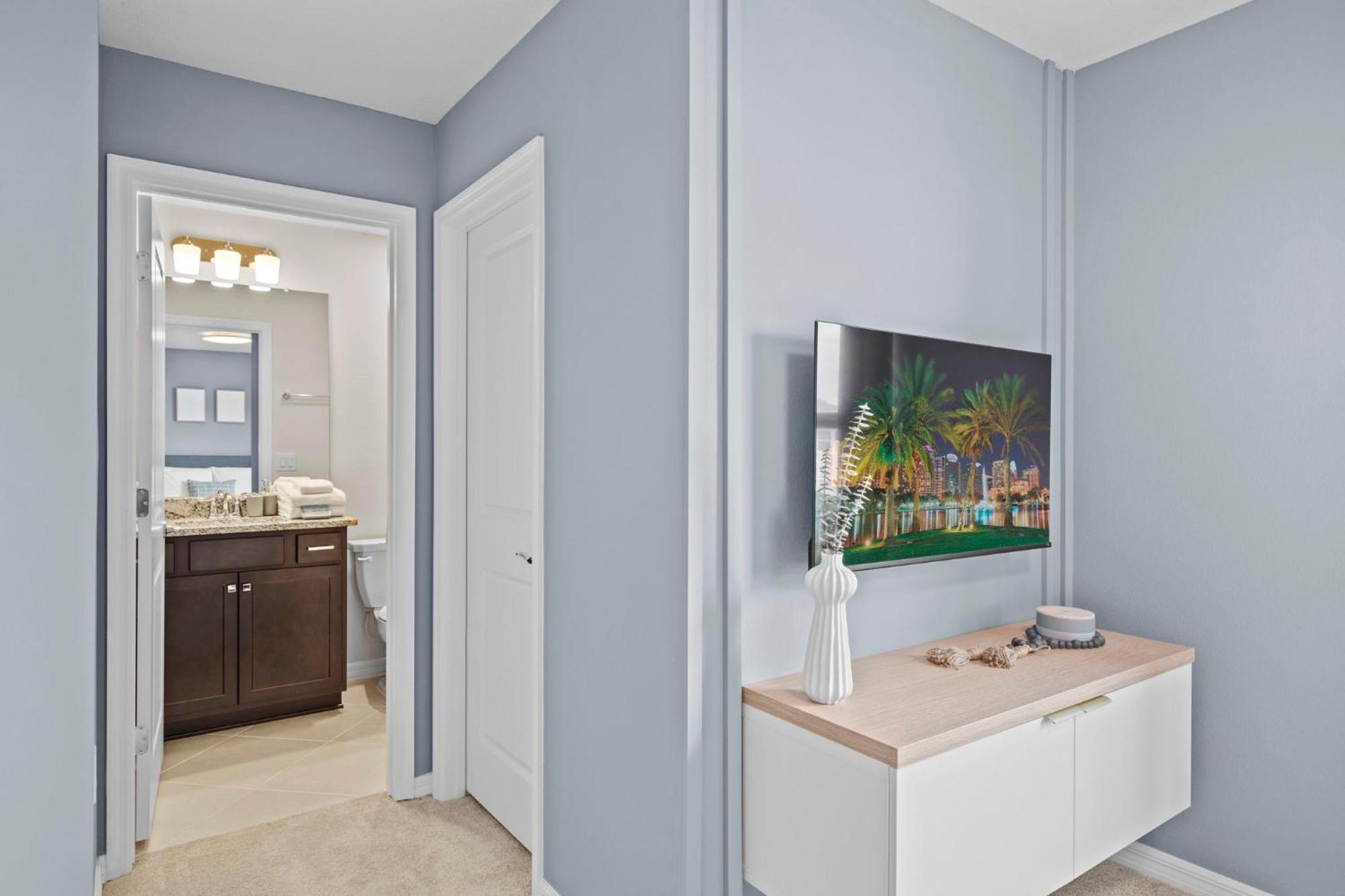 10 Bedroom- 8 Bathroom- Windsor Cay 16276sk Holiday home *