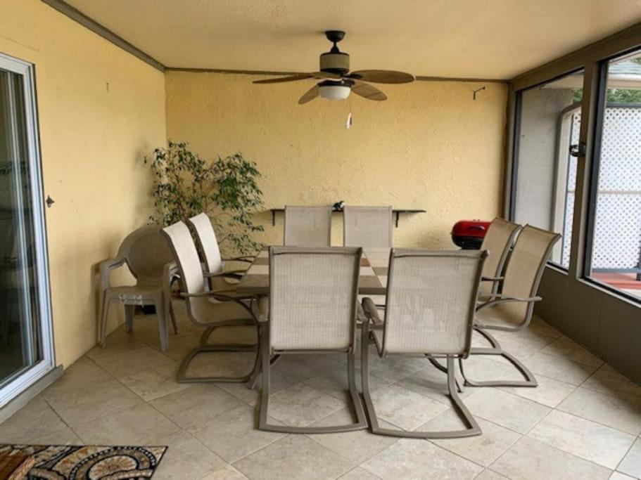 Holiday home Lakefront Where Retreat And Relax