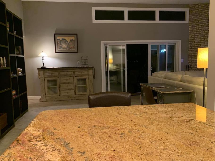 Holiday home Lakefront Where Retreat And Relax *