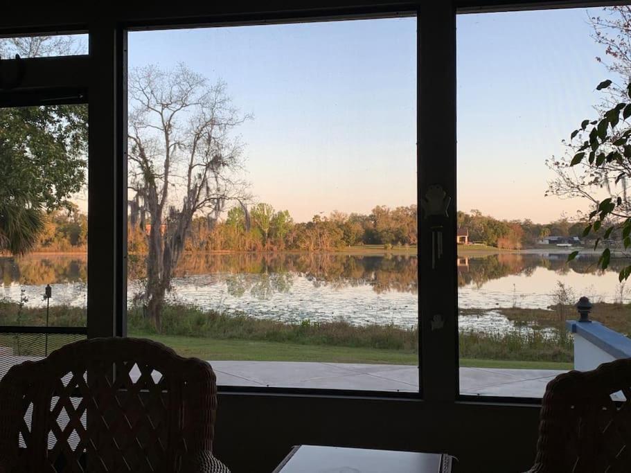 Holiday home Lakefront Where Retreat And Relax