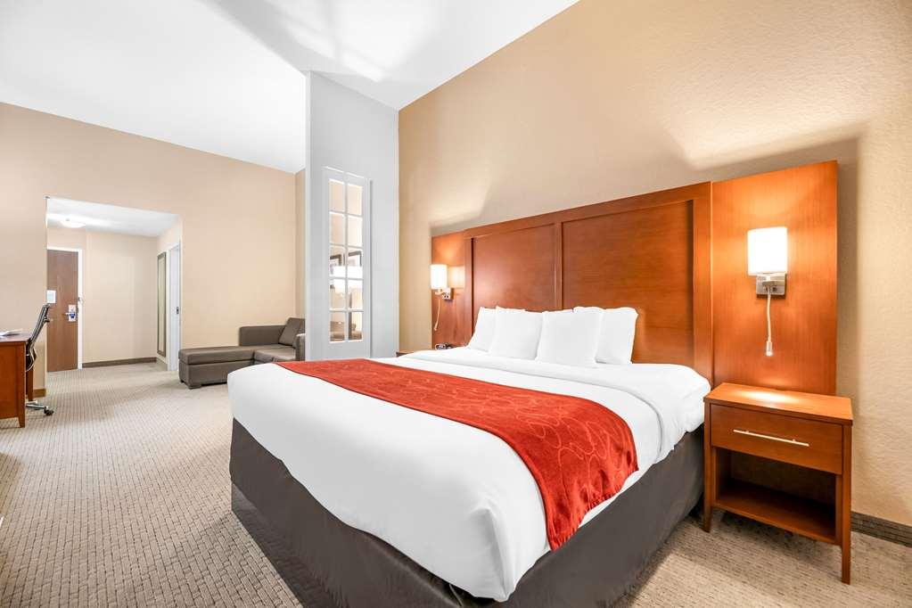 Hotel Comfort Airport 3*