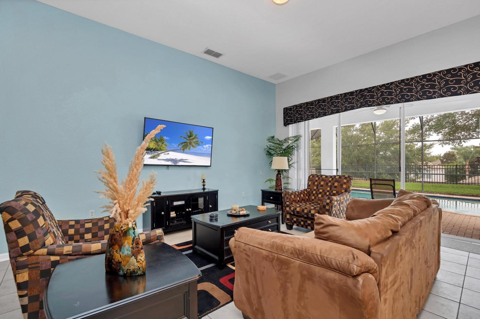 Windsor Hills 491 By *