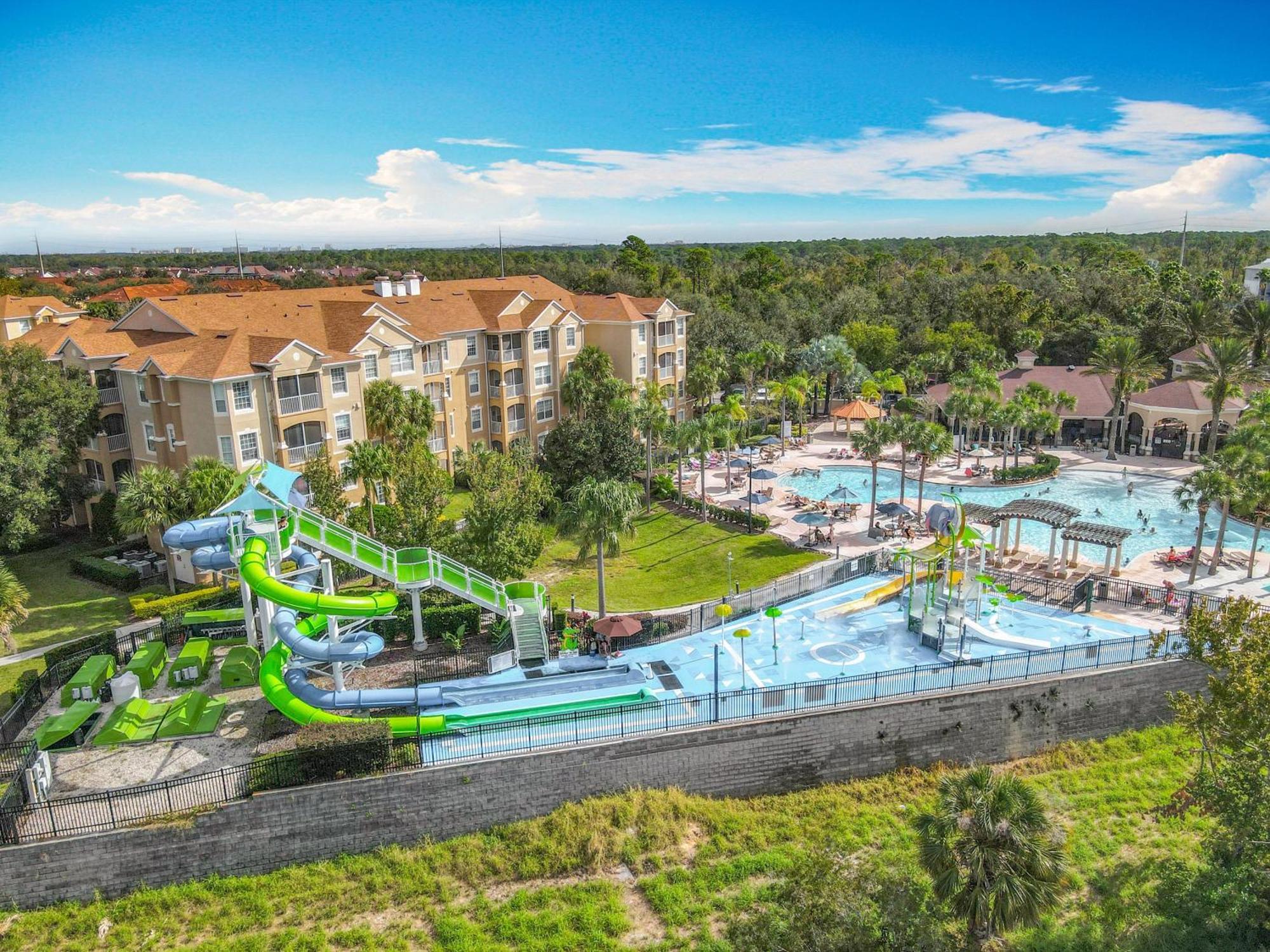 Two Min With Pool Water Park & Water Slide