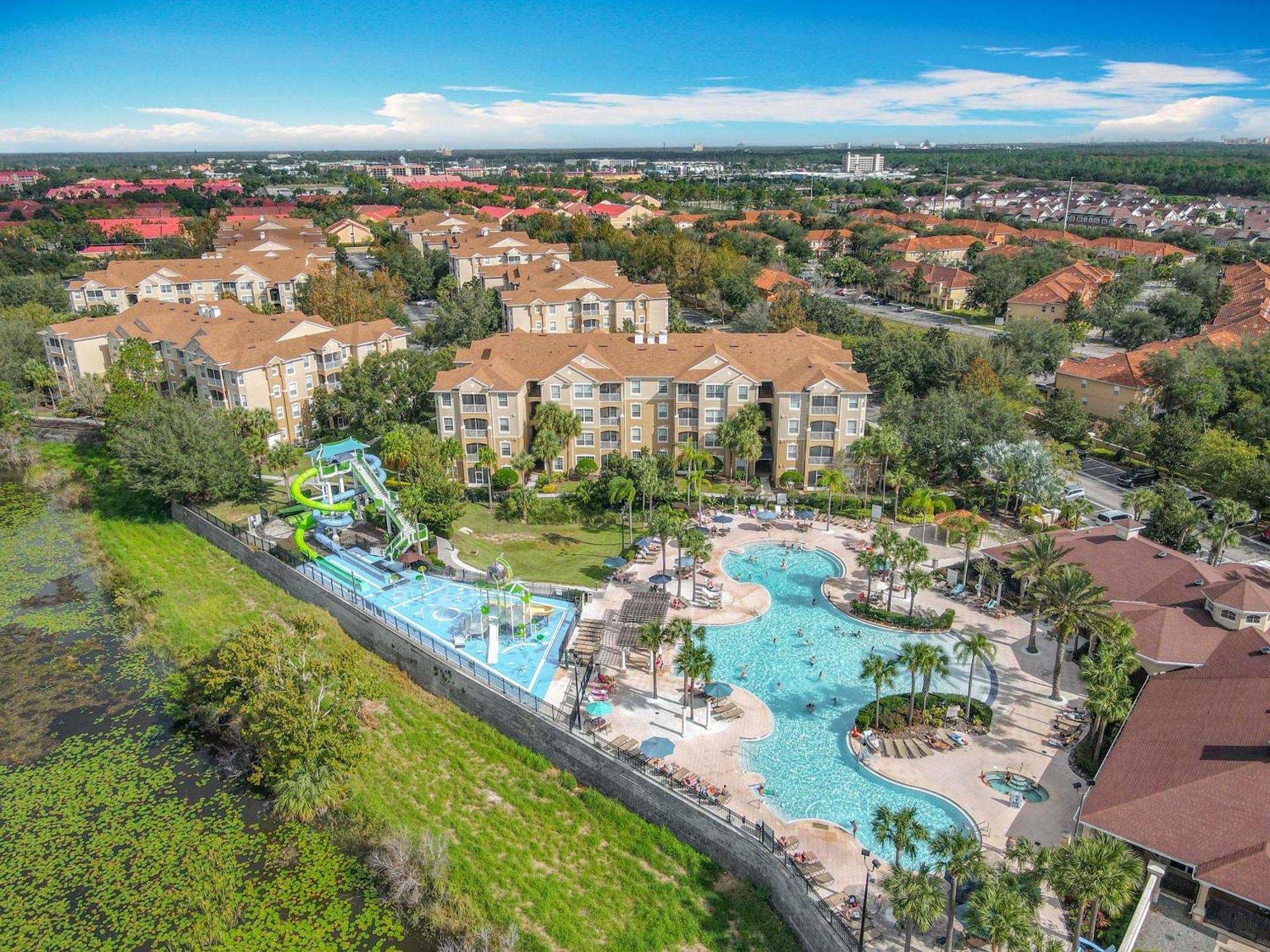 Holiday home Two Min With Pool Water Park & Water Slide *