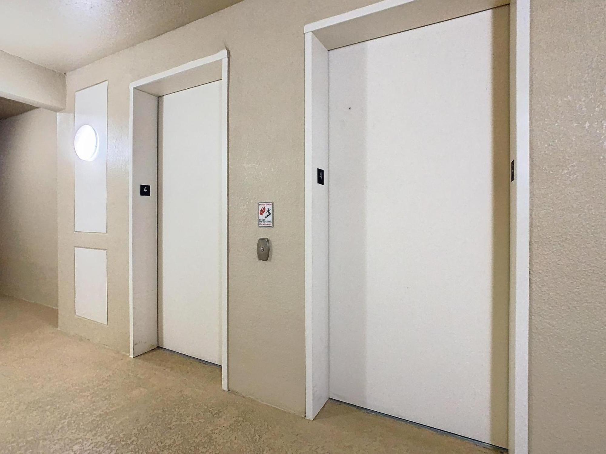Two Min With Pool Water Park & Water Slide Holiday home Orlando