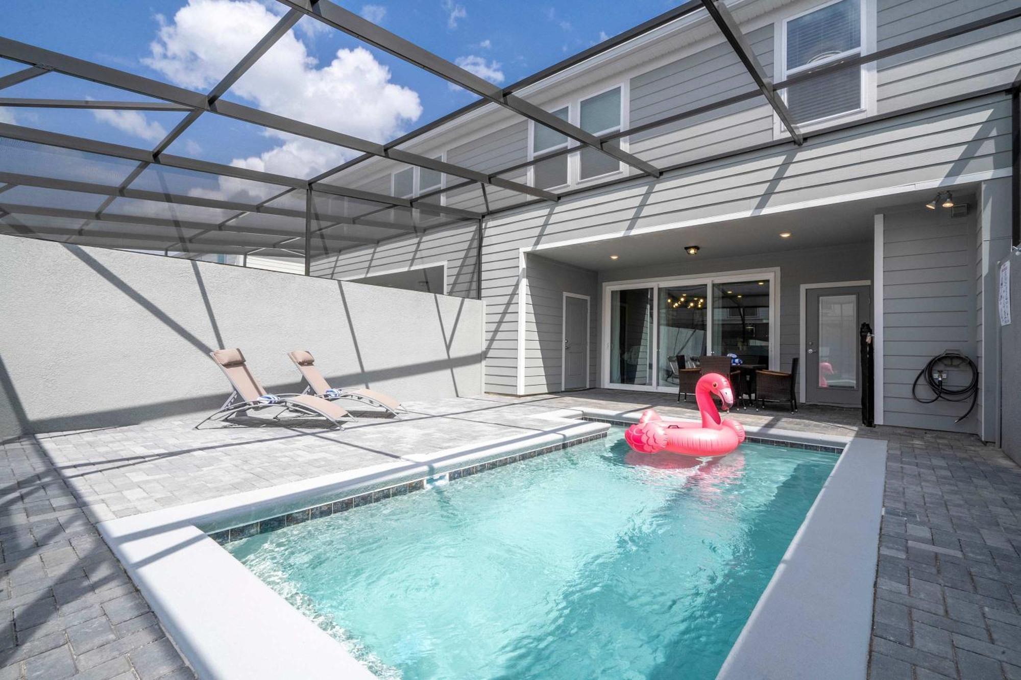 Family Friendly 5bd Close To At Windsor Cay 1269