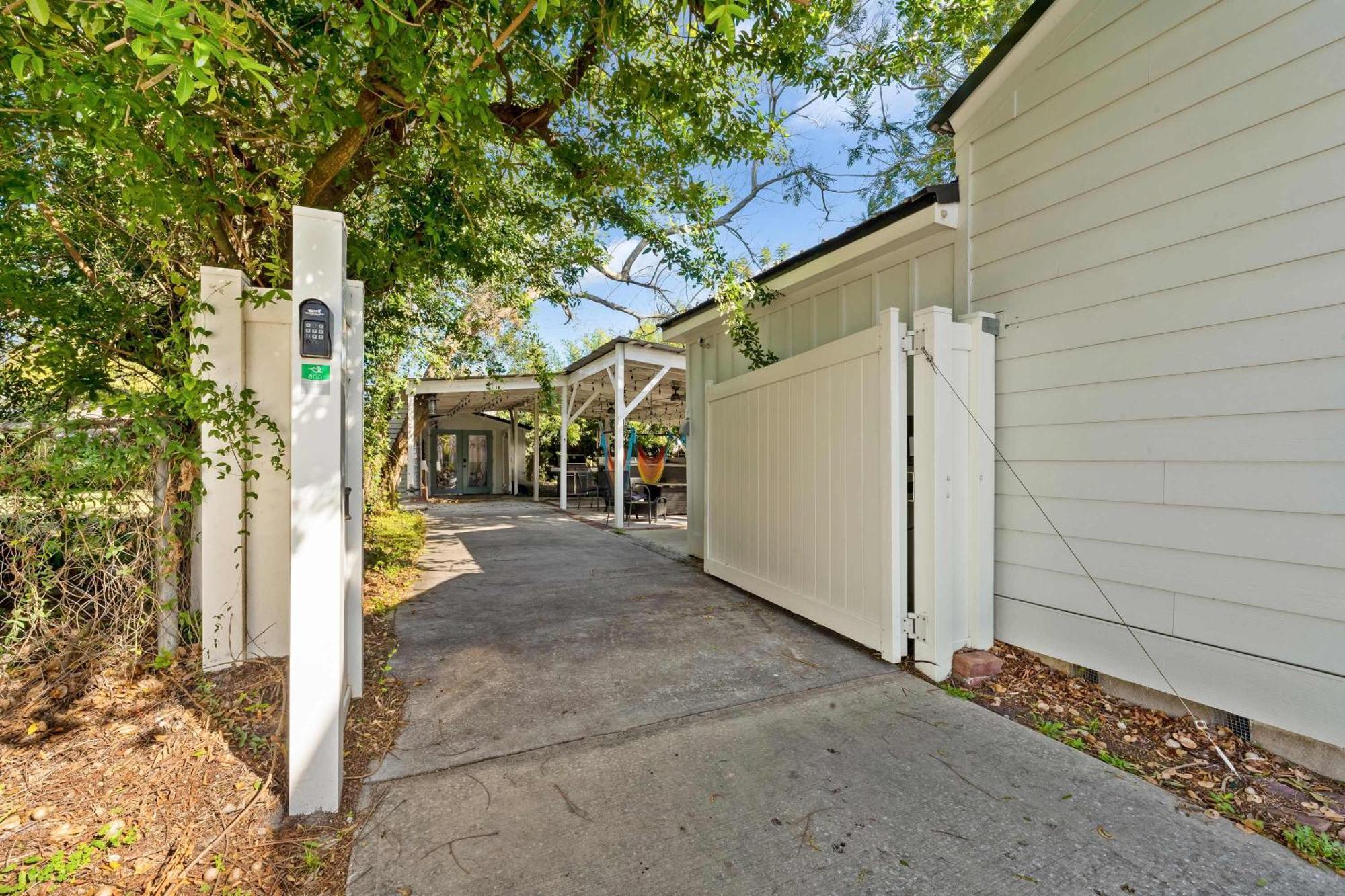 Tiny W Mil - 3 Mi To Dt Holiday home Orlando
