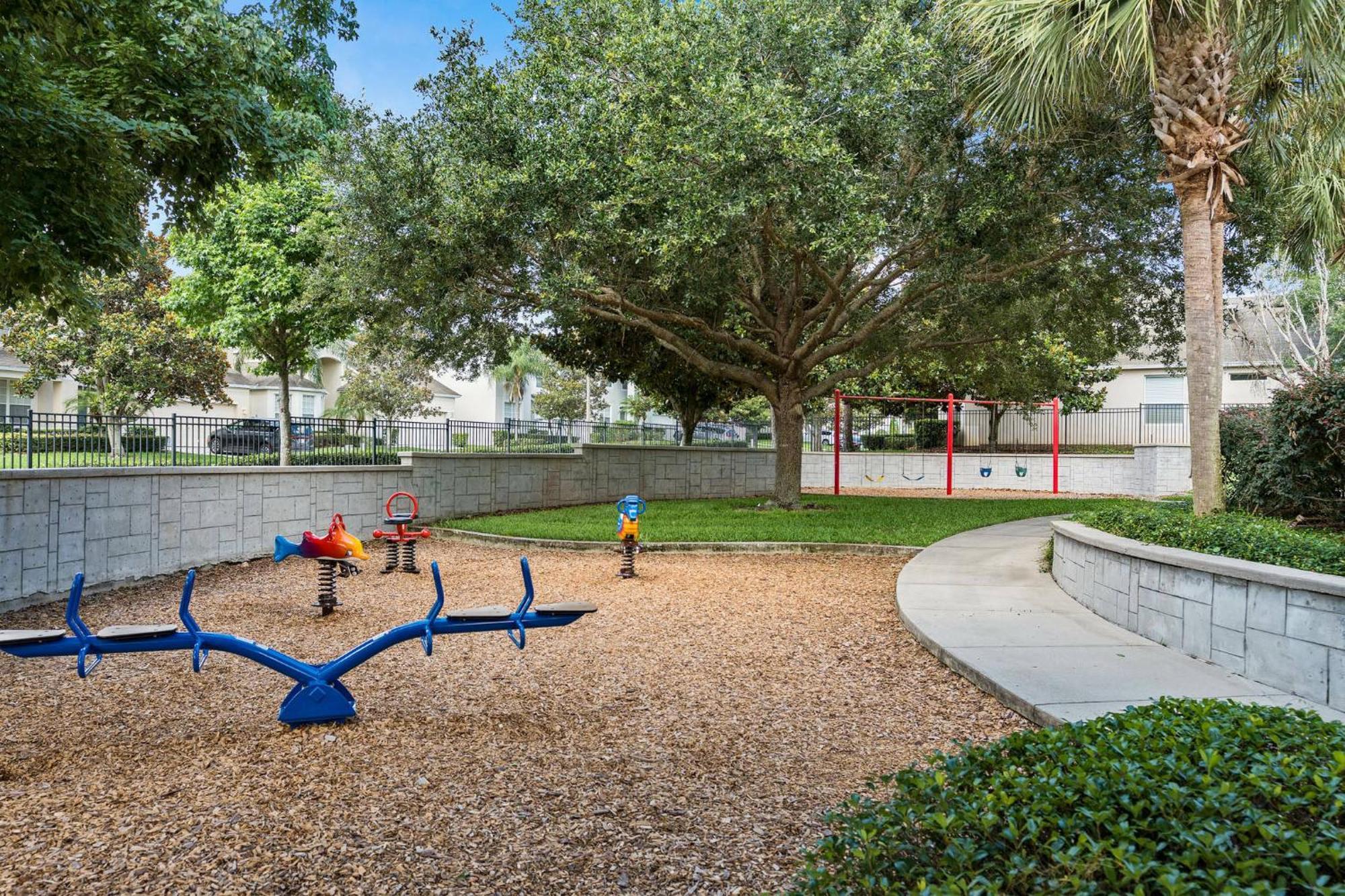 Windsor Hills Getaway: With Water Park Orlando
