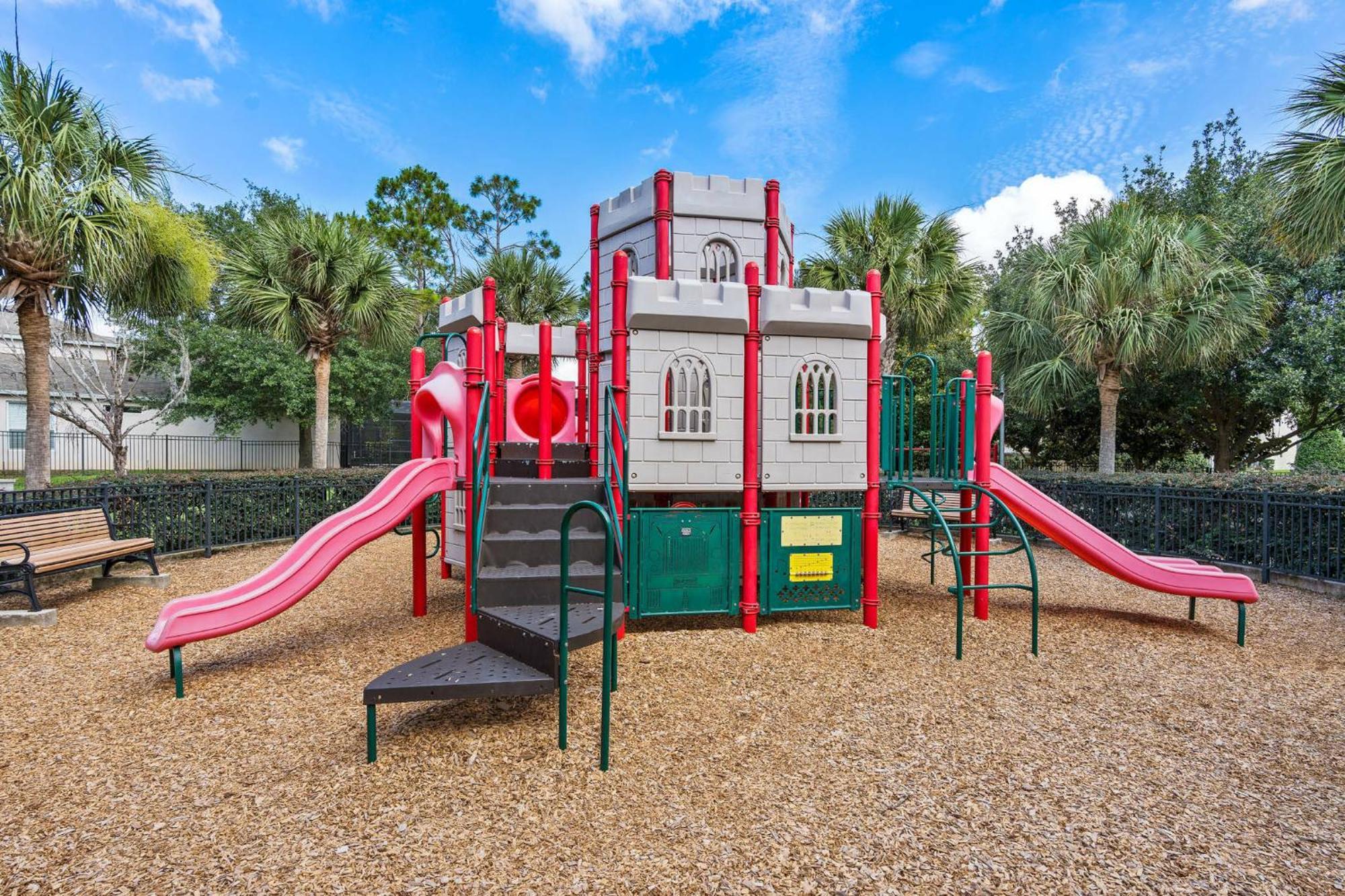 Apartment Windsor Hills Getaway: With Water Park