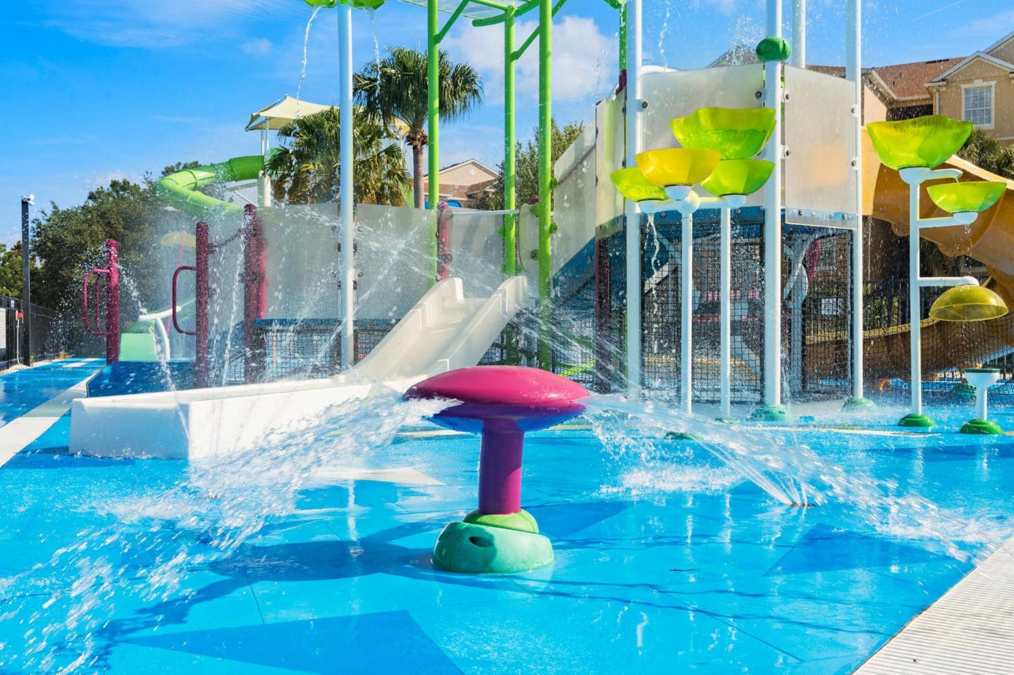 Apartment Windsor Hills Getaway: With Water Park