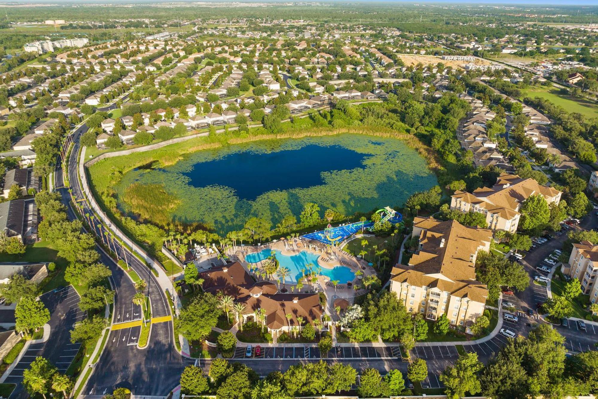 Windsor Hills Getaway: With Water Park Apartment *