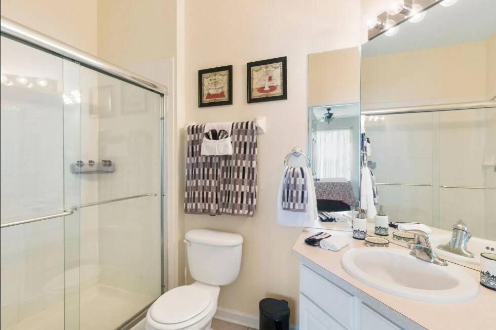 Apartment Windsor Hills Getaway: With Water Park *