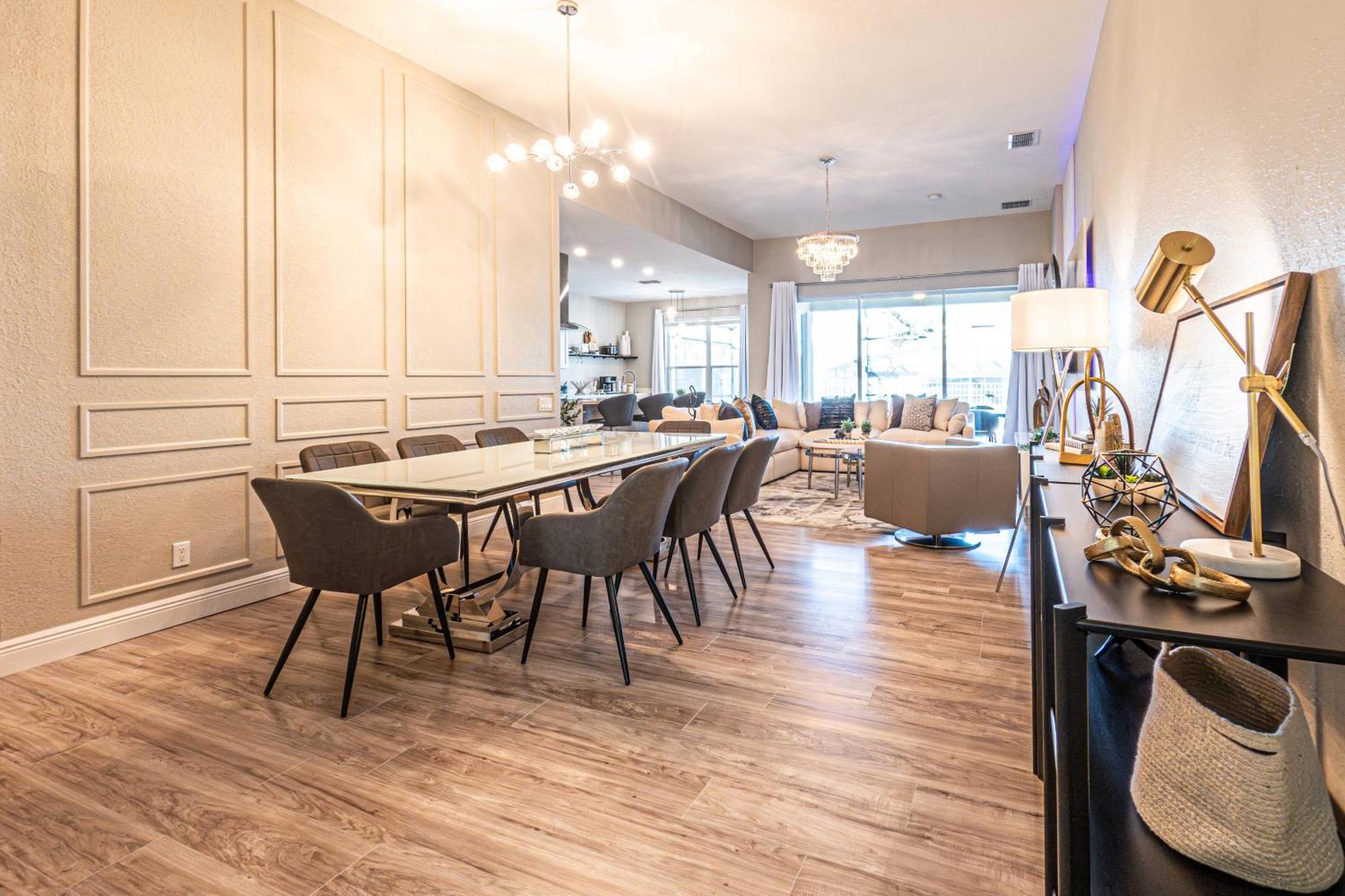 New Spectacular Windsor Hills Holiday home *