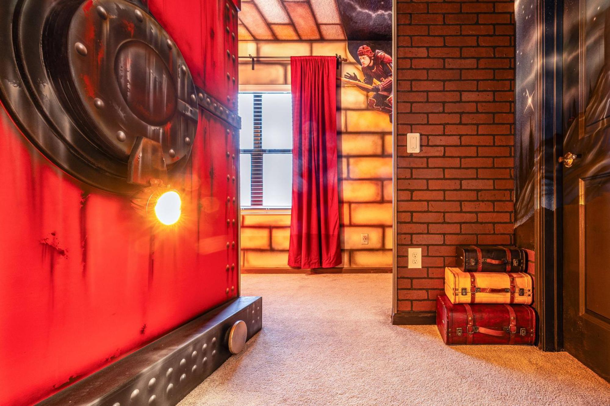 Holiday home Luxury Meets Adventure 8br With Themed *