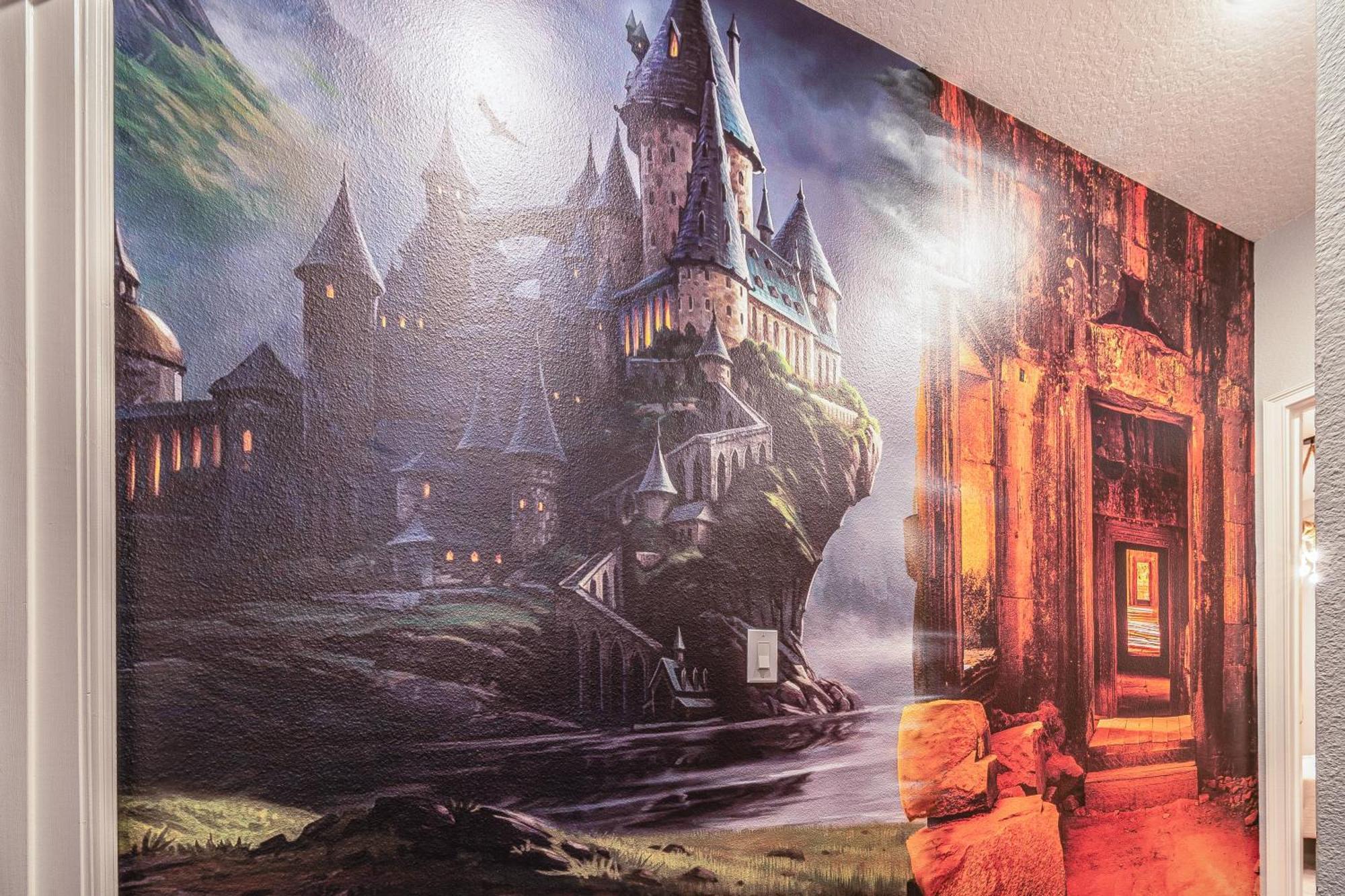 Luxury Meets Adventure 8br With Themed *
