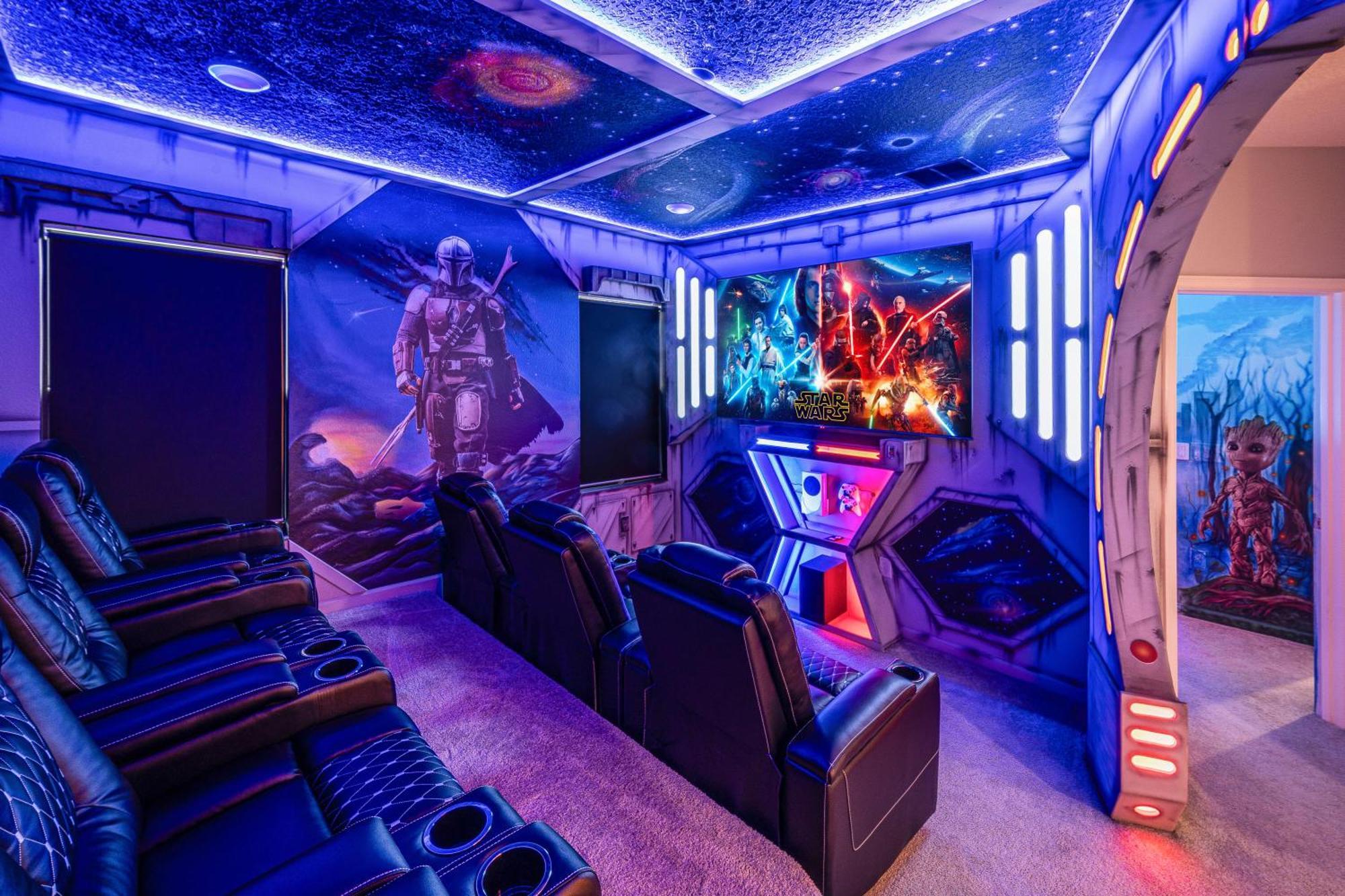 Holiday home Luxury Meets Adventure 8br With Themed Orlando