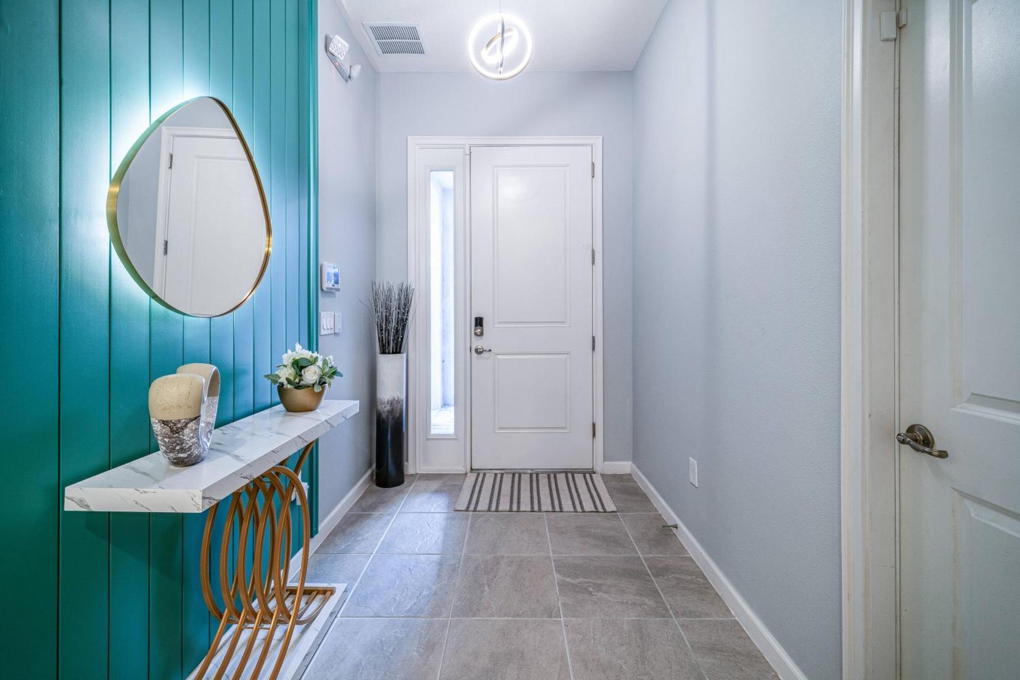 Luxury Meets Adventure 8br With Themed Holiday home
