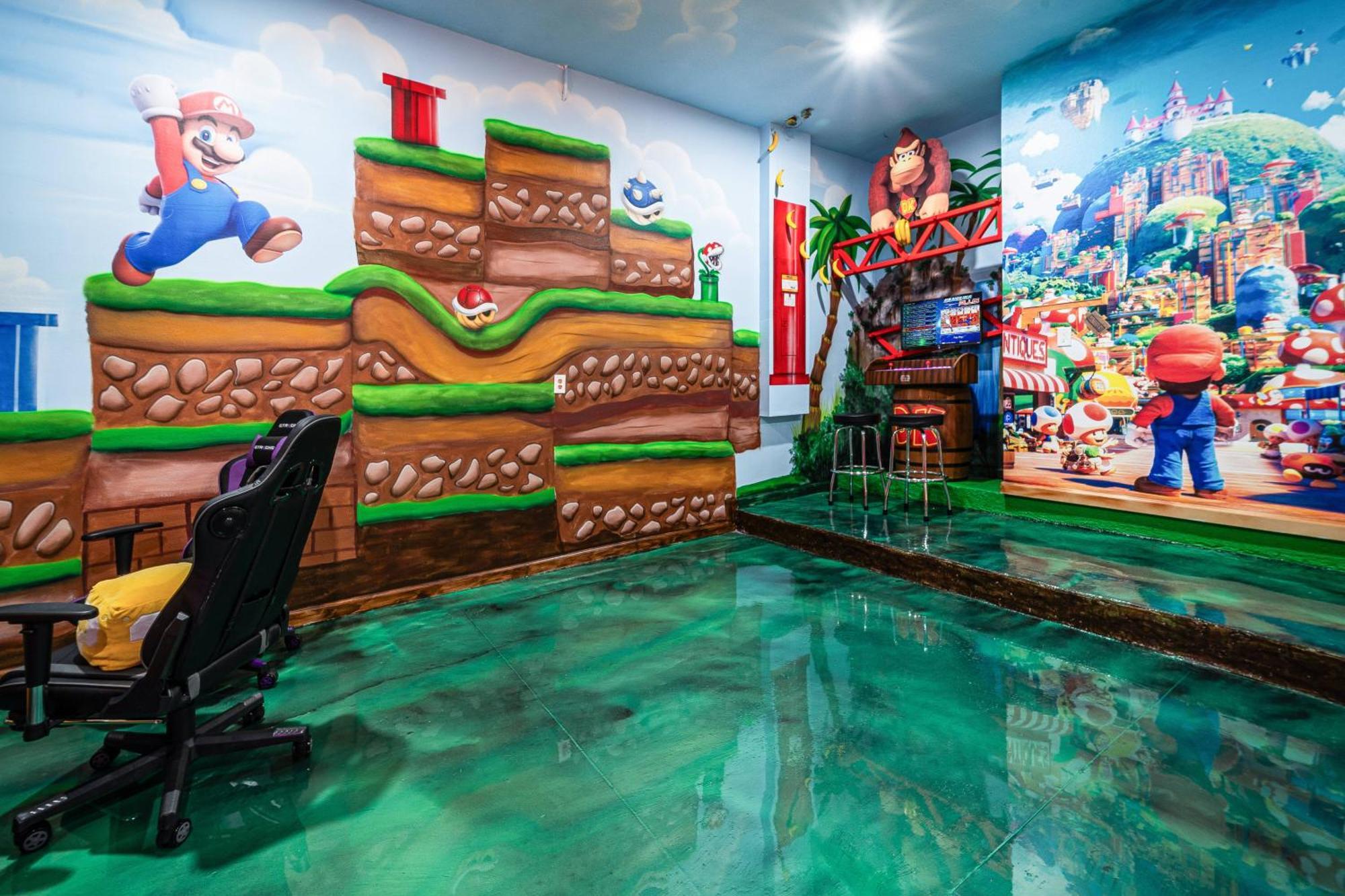 Luxury Meets Adventure 8br With Themed Holiday home *