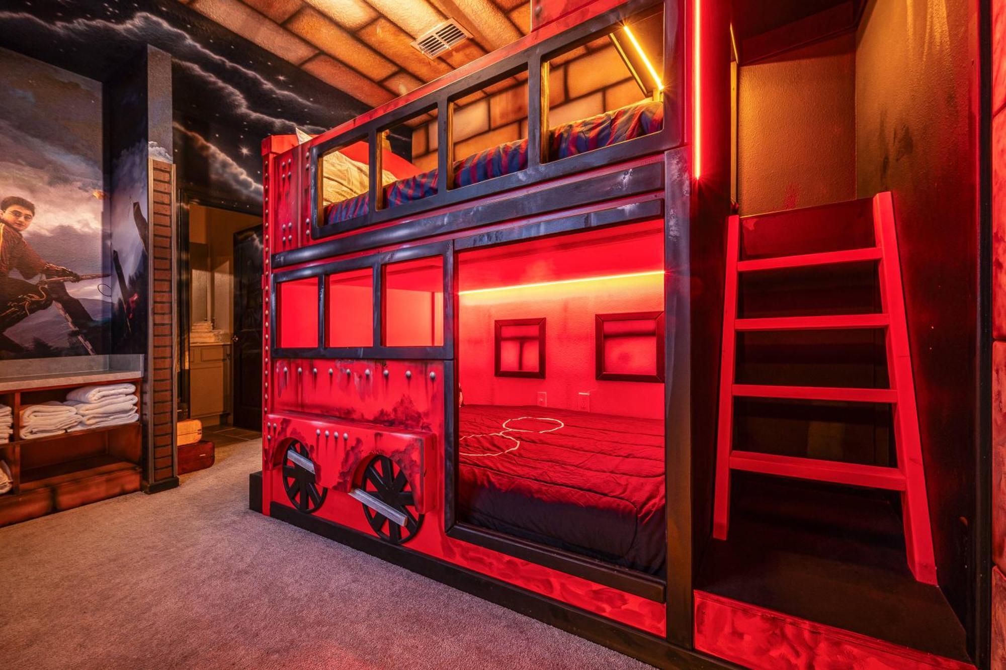 Holiday home Luxury Meets Adventure 8br With Themed *