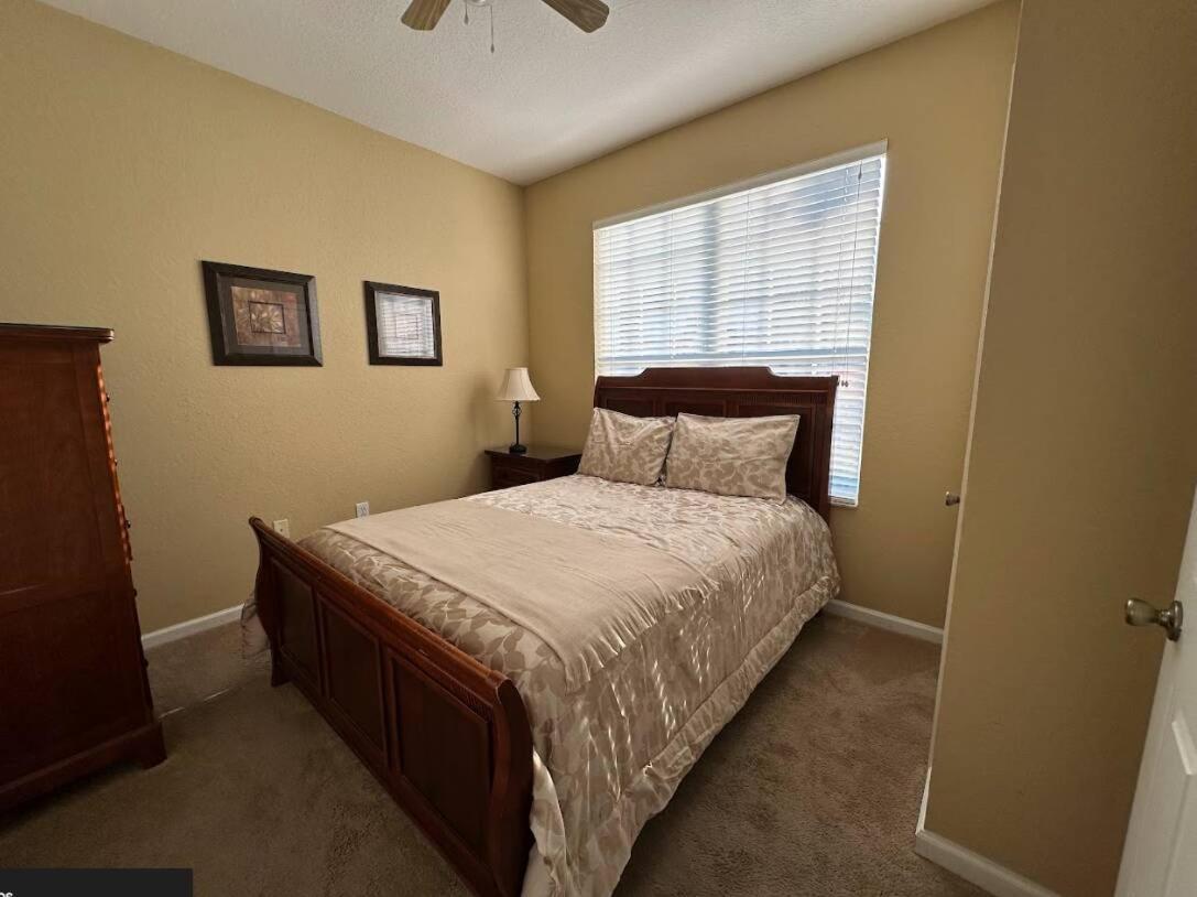 Holiday home Water Park Fun In Windsor Hills: 3br3ba *