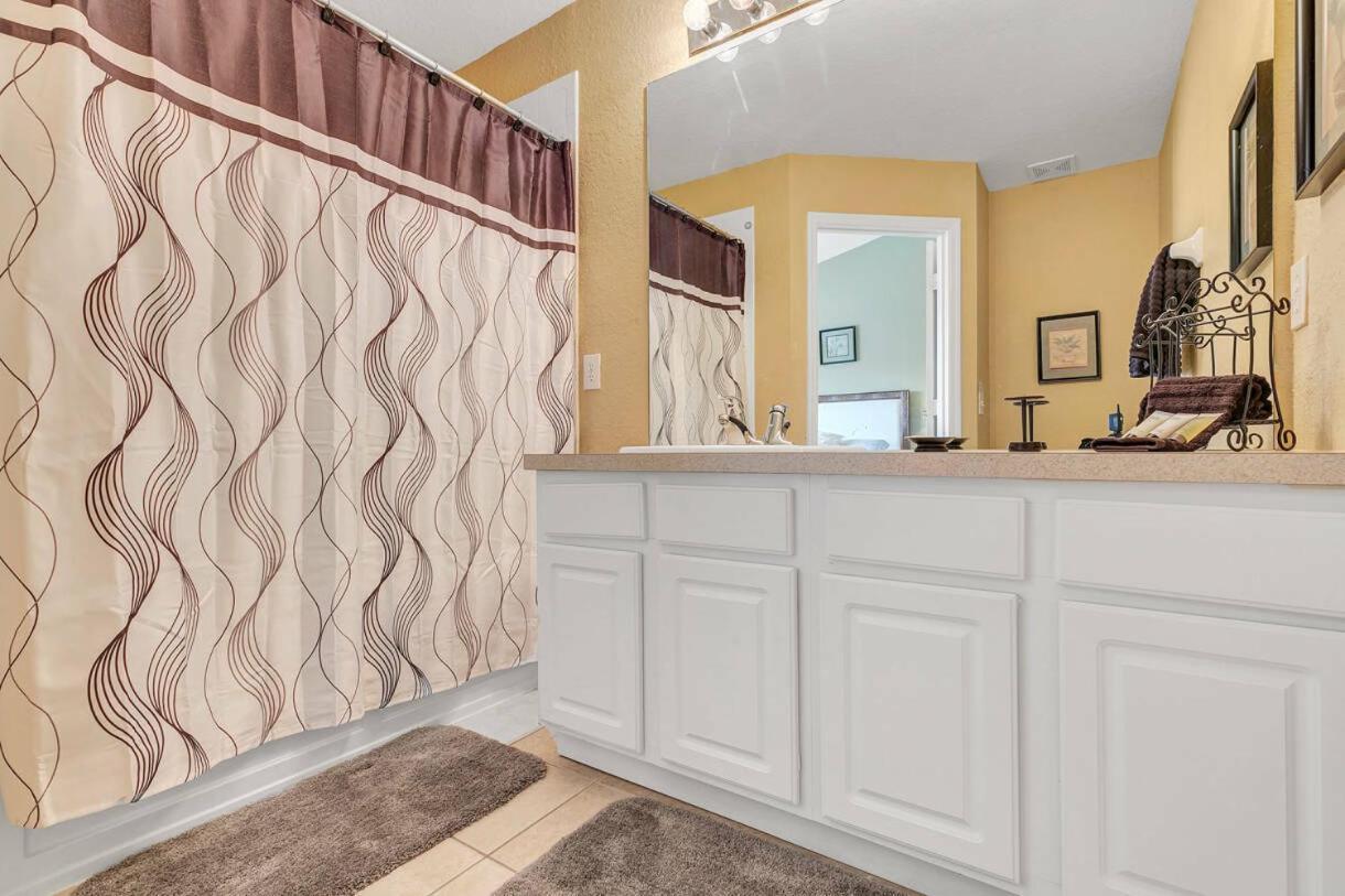 Holiday home Water Park Fun In Windsor Hills: 3br3ba *