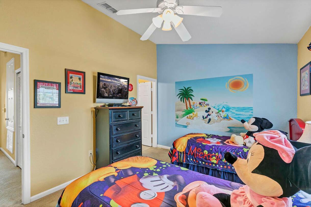 Water Park Fun In Windsor Hills: 3br3ba *
