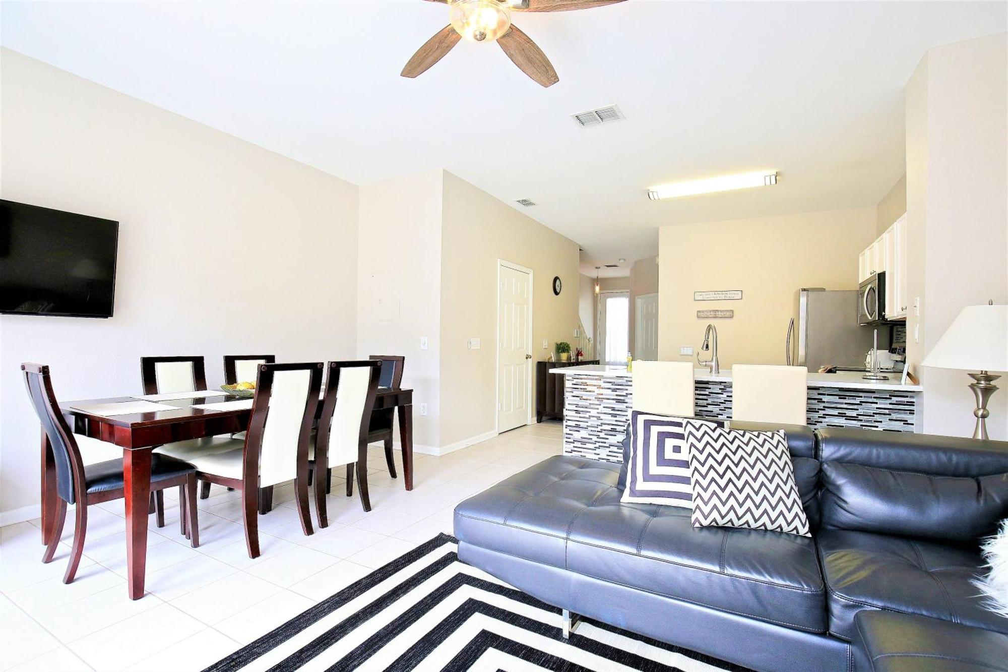 Townhome With Private Pool N Free Waterpark * Orlando