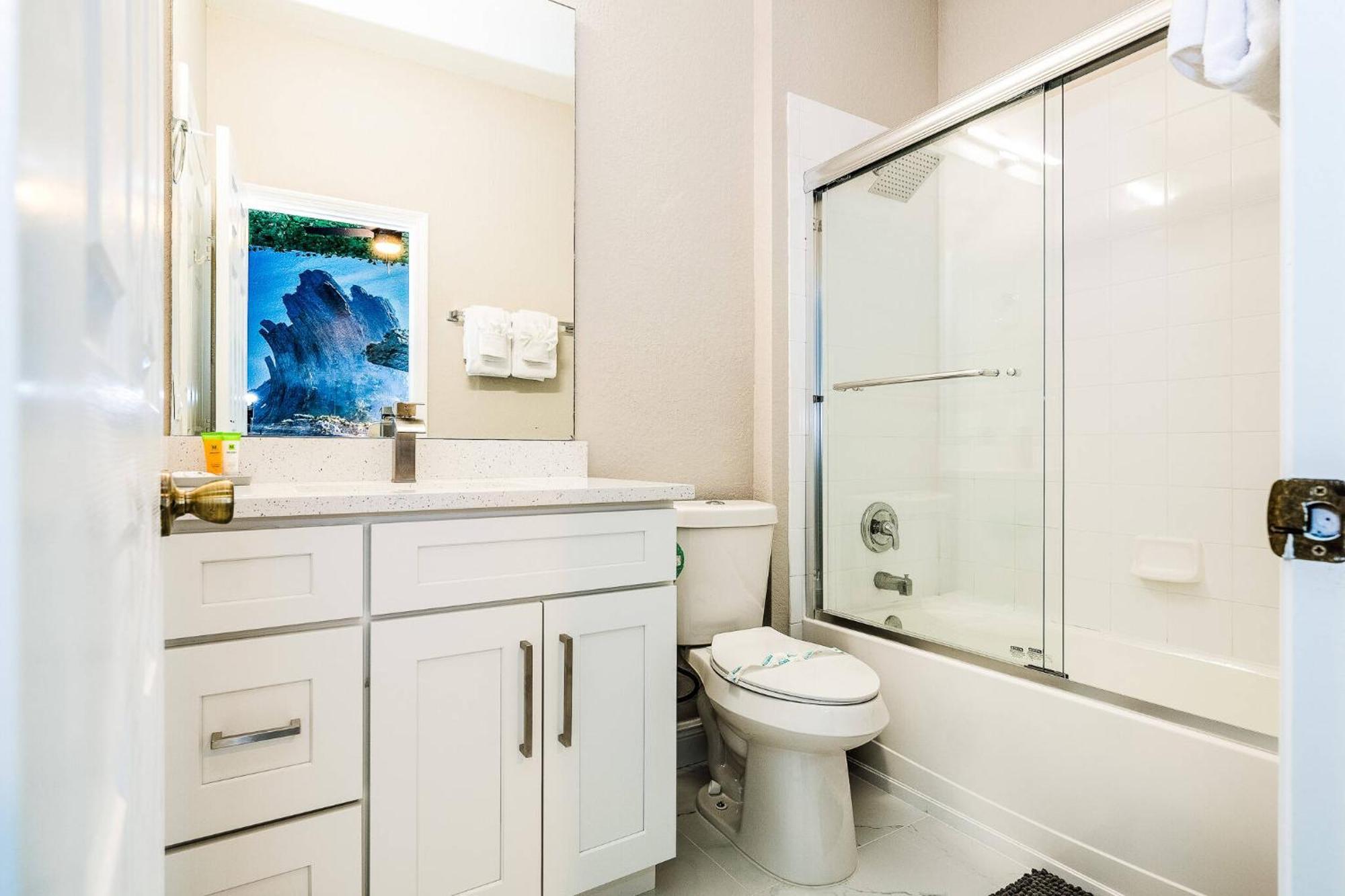 Family-friendly Resort: Free Water Park * Orlando