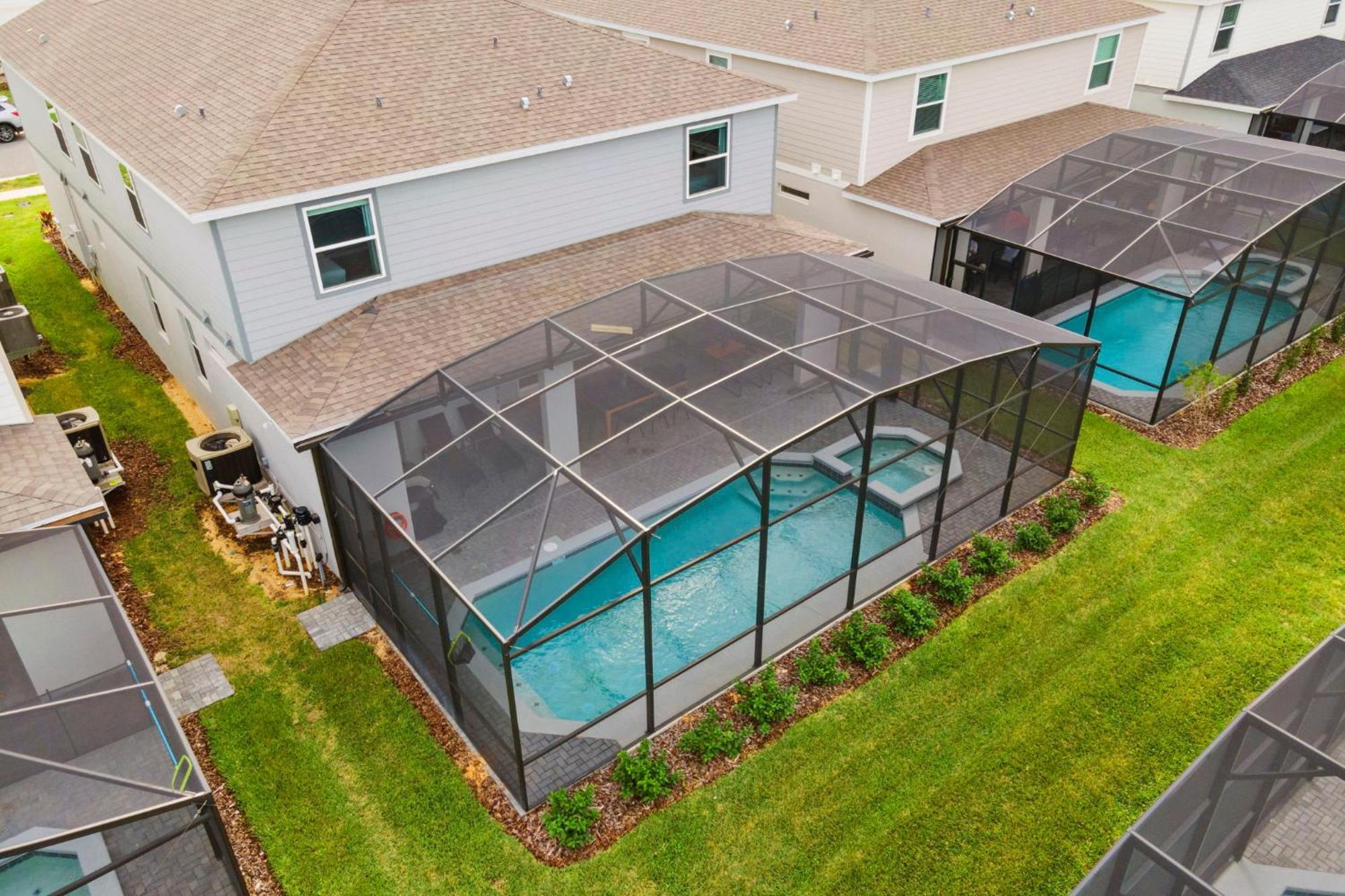 Holiday home 10 Bedroom- 8 Bathroom- Windsor Cay 16276sk