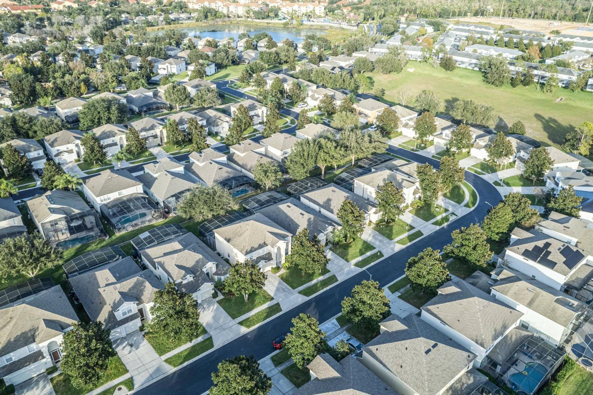 New Spectacular Windsor Hills
