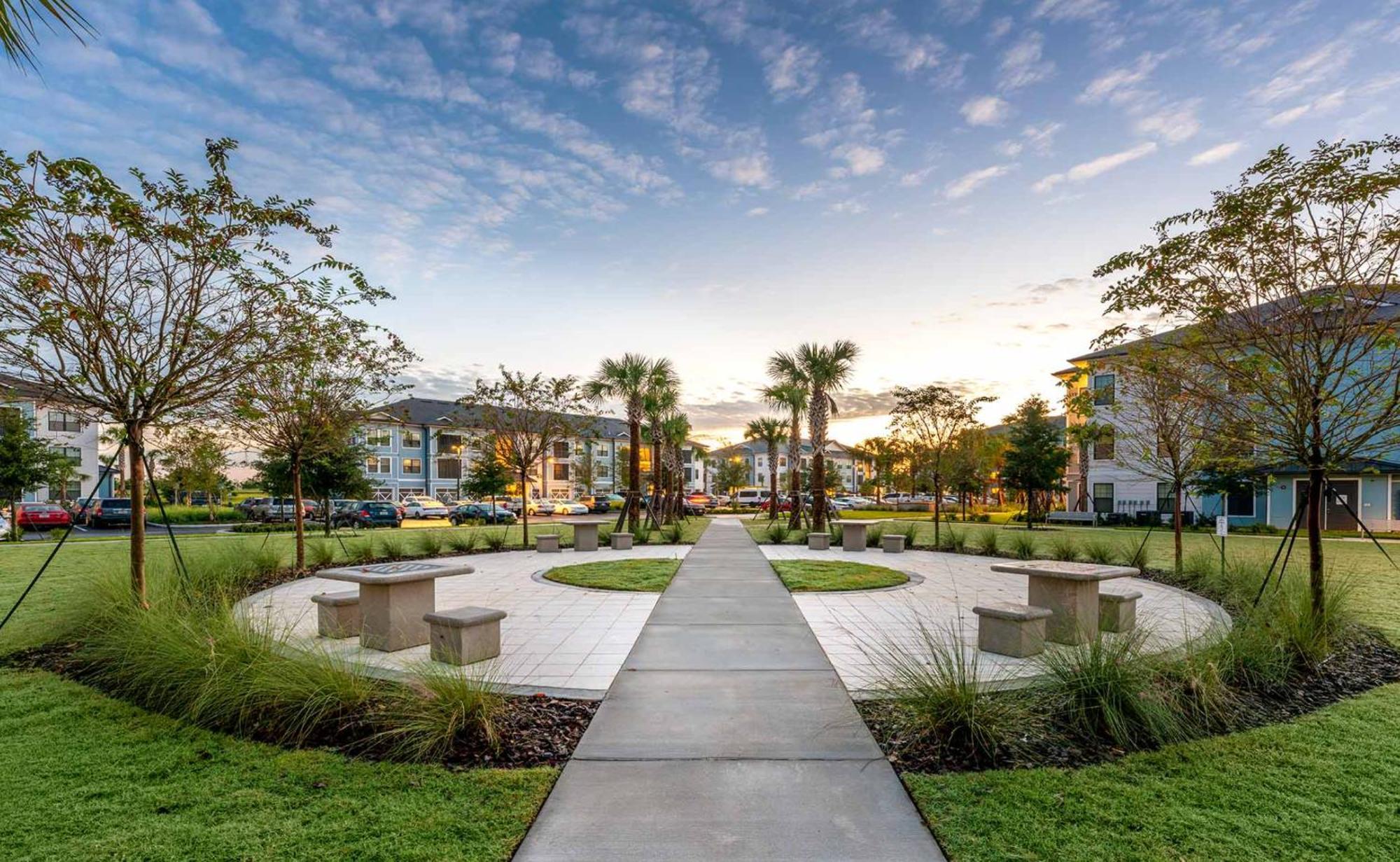 Full Apartment, Pet-friendly, King Bed, 15 Min To Parks, Resort-style Amenities * Orlando