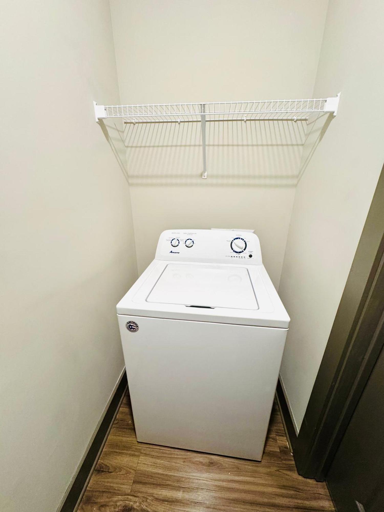 Full Apartment, Pet-friendly, King Bed, 15 Min To Parks, Resort-style Amenities Orlando