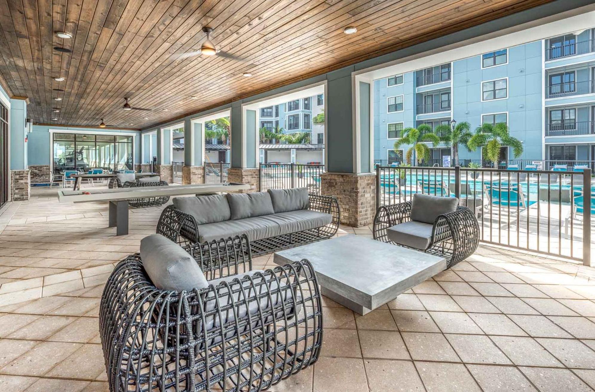 Full Apartment, Pet-friendly, King Bed, 15 Min To Parks, Resort-style Amenities *