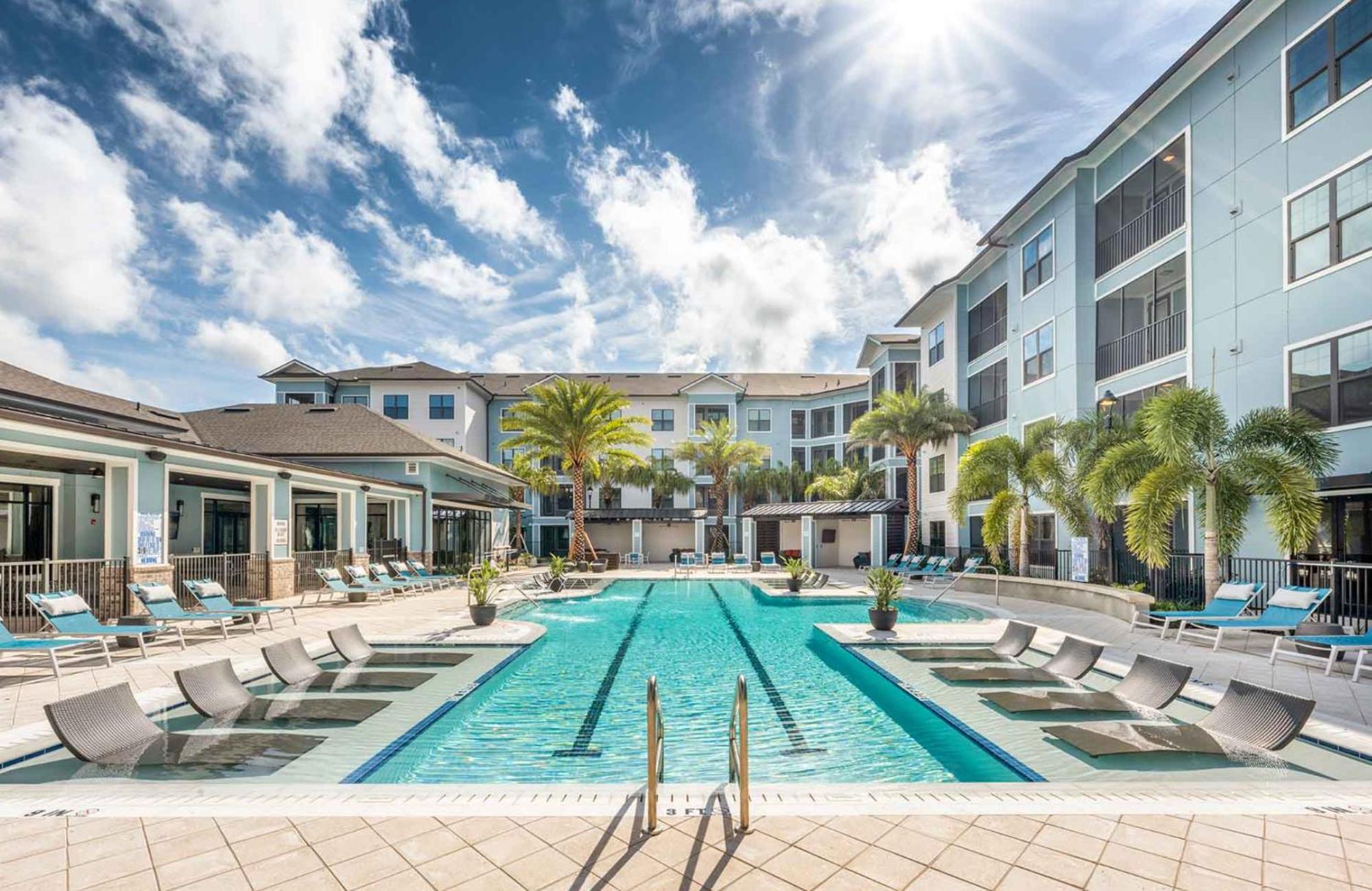 Apartment Full Apartment, Pet-friendly, King Bed, 15 Min To Parks, Resort-style Amenities
