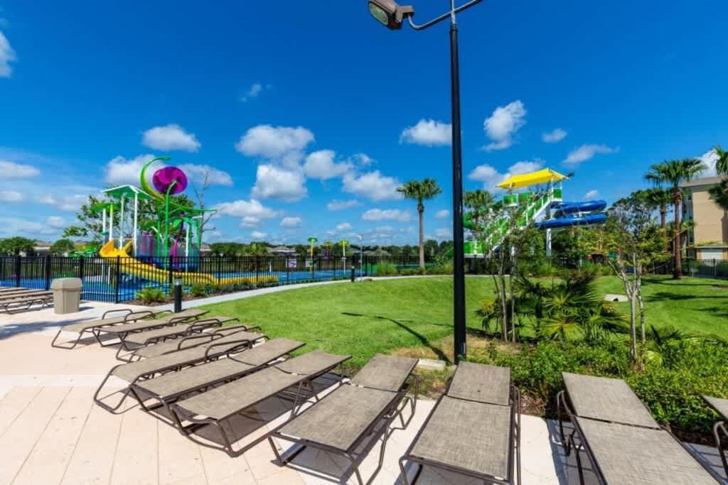 Luxury 6 Bedroom Pool In Windsor Hills *