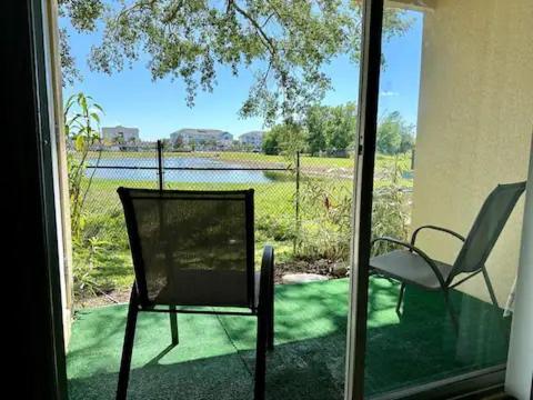 Apartment 2br 2ba Retreat 10 Min From Int Airport Orlando
