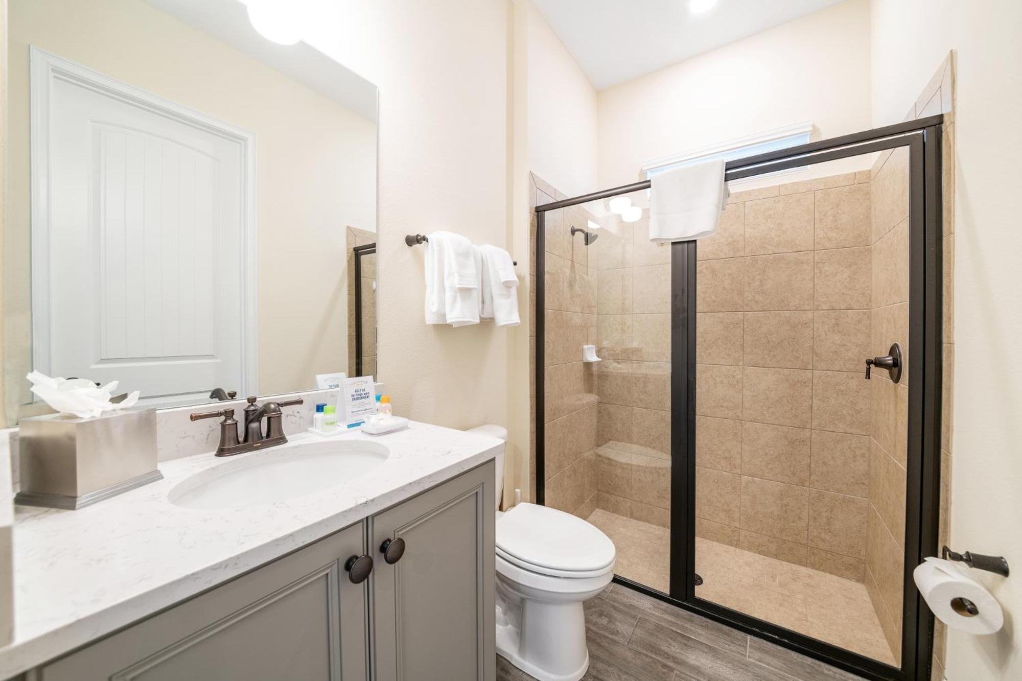 3 Story With Private Pool Near With Margaritaville Access - 8105su