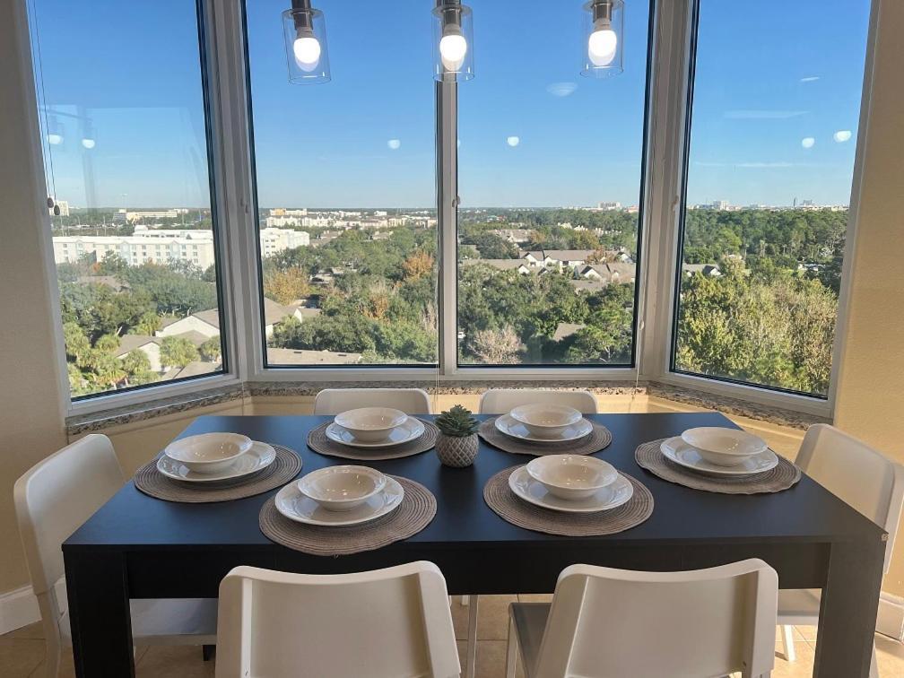 Apartment 2 Bedroom With Spectacular Views