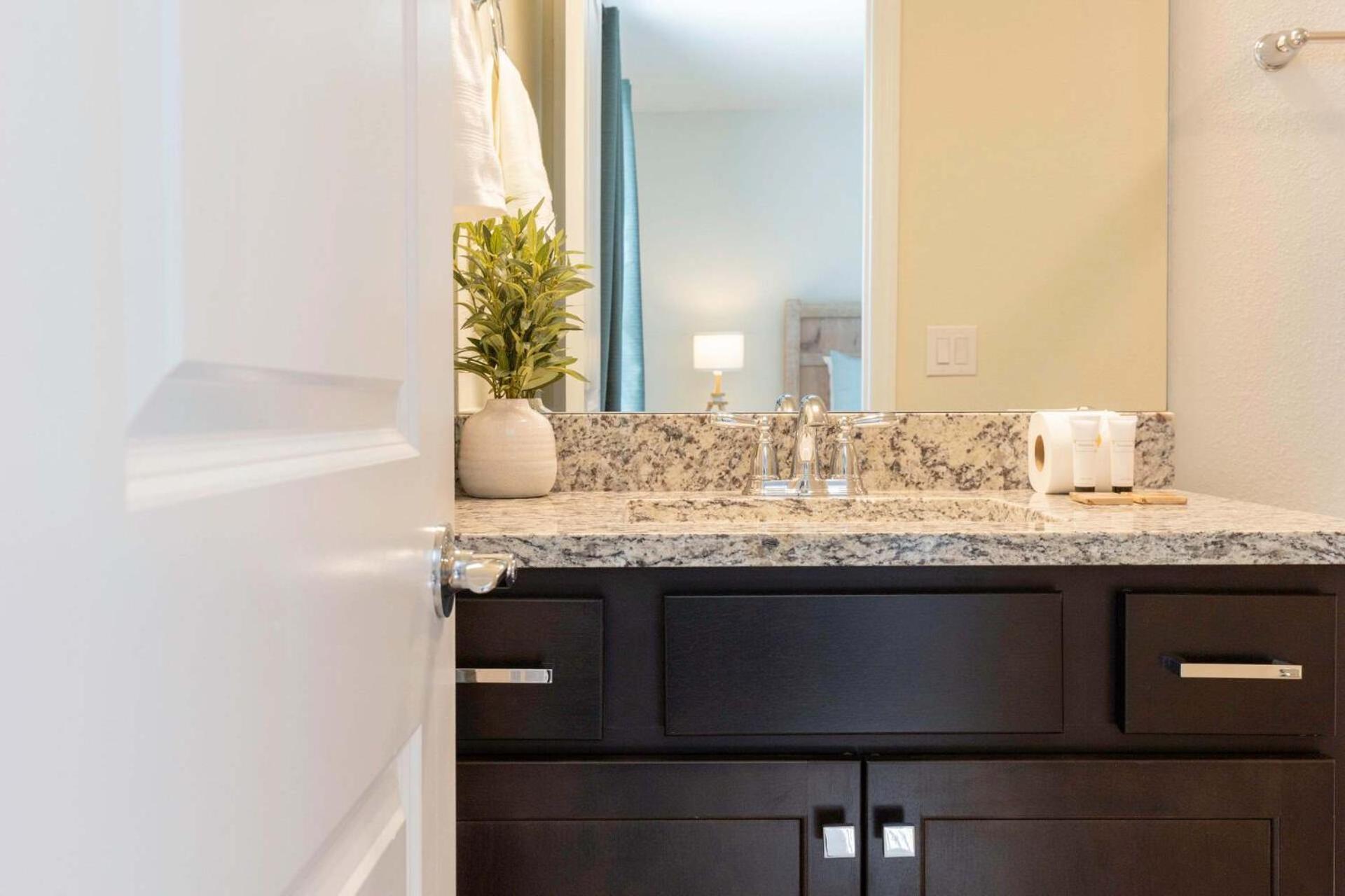 Family Friendly 5br Pool Patio & For 10 Holiday home Orlando