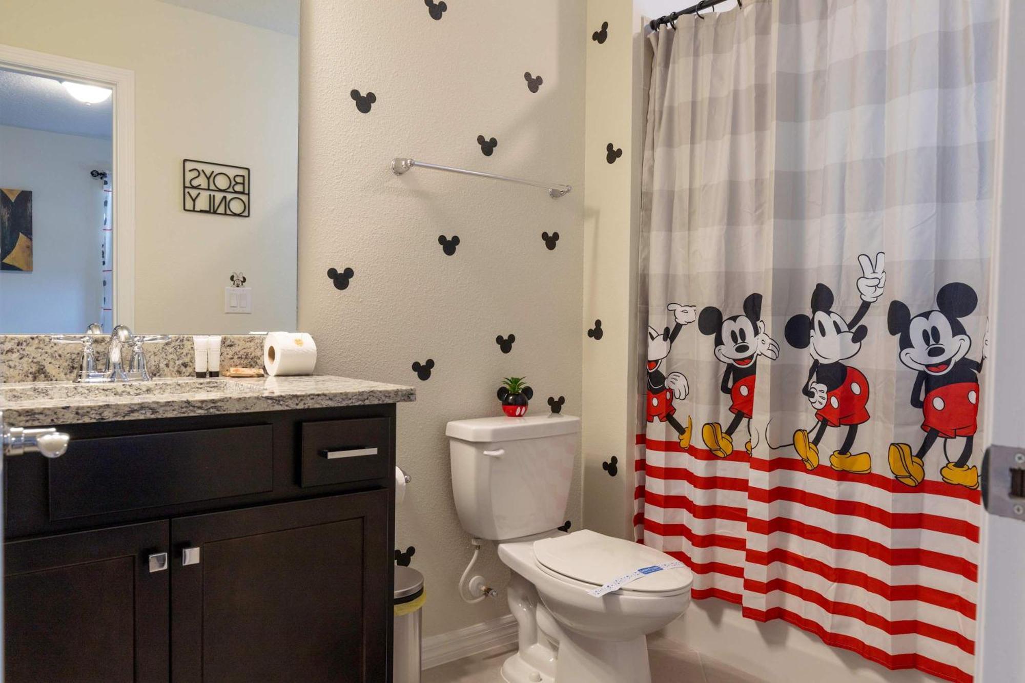 Family Friendly 5br Pool Patio & For 10 *