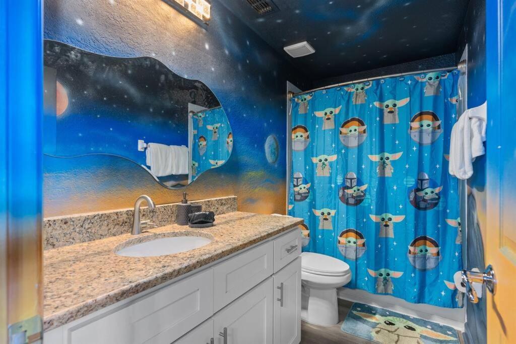 Holiday home Free Arcade! Themed! South Facing Pool!