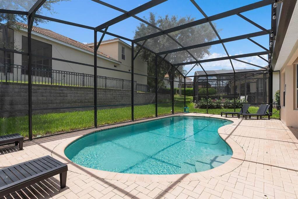 Holiday home Free Arcade! Themed! South Facing Pool! Orlando