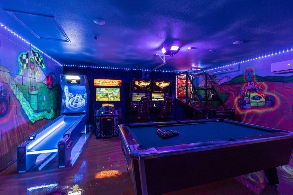 Free Arcade! Themed! South Facing Pool! * Orlando