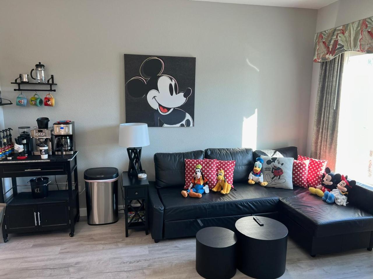 Epic Disney, Universal Shuttle Apartment Orlando